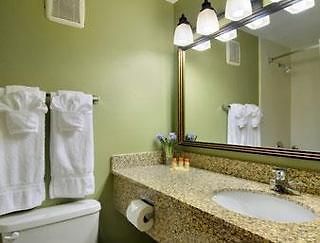 Days Inn Mesa Country Club Bagian luar foto
